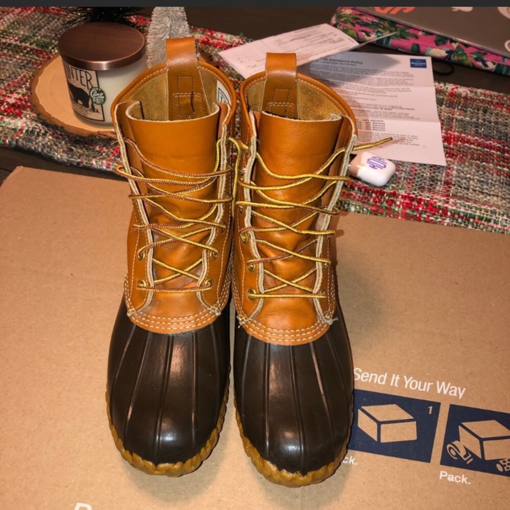 L.L. Bean Boot 8 inch